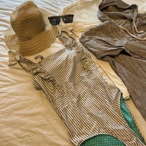 Women’s Beach Wear Bundle